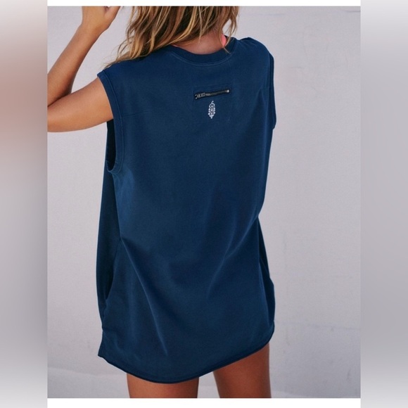 Free People Movement Hot Shot Micro SET- Navy NWT Large - Picture 5 of 14